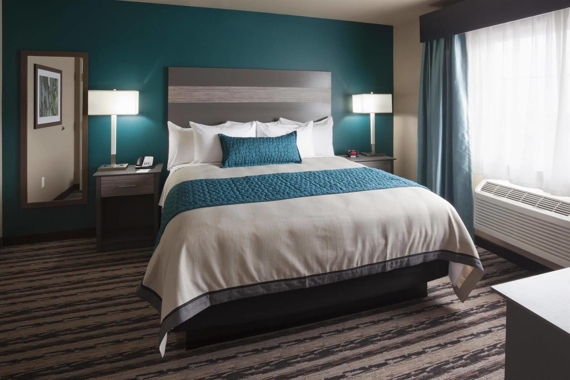 Grandstay Hotel & Suites Valley City Bagian luar foto